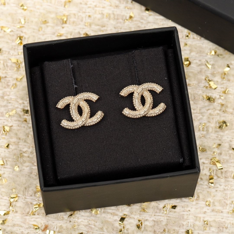 Ch**el earrings
